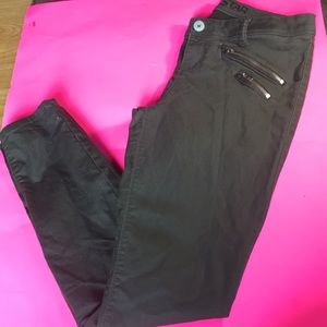 VANILLA STAR ARMY GREEN JEANS